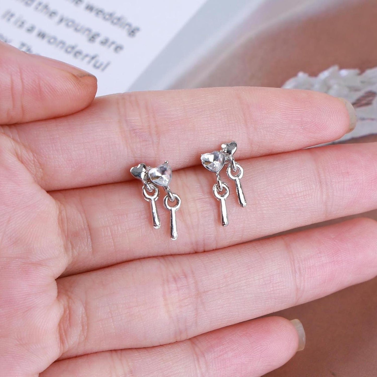 Vintage Crystal Heart Drop Earrings Silver Cz Teardrop Earrings Rhinestone Love Heart Stud Earrings Sparkly Tiny Heart Earrings Jewelry for Women