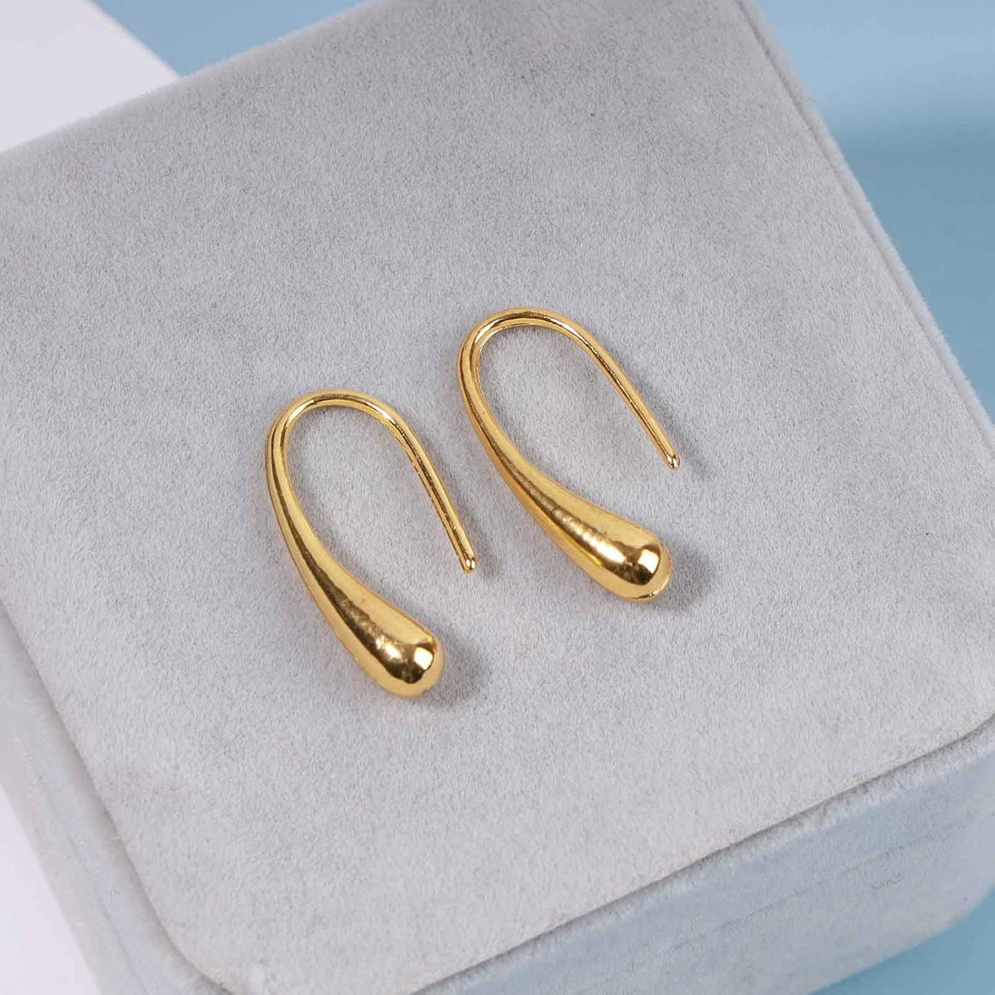 Water Tear Drop Earrings Abstract Droplet Hoop Earrings Gold Hook Threader Earrings Minimalist Drop Dangle Earrings Jewelry for Women and Girls Gifts