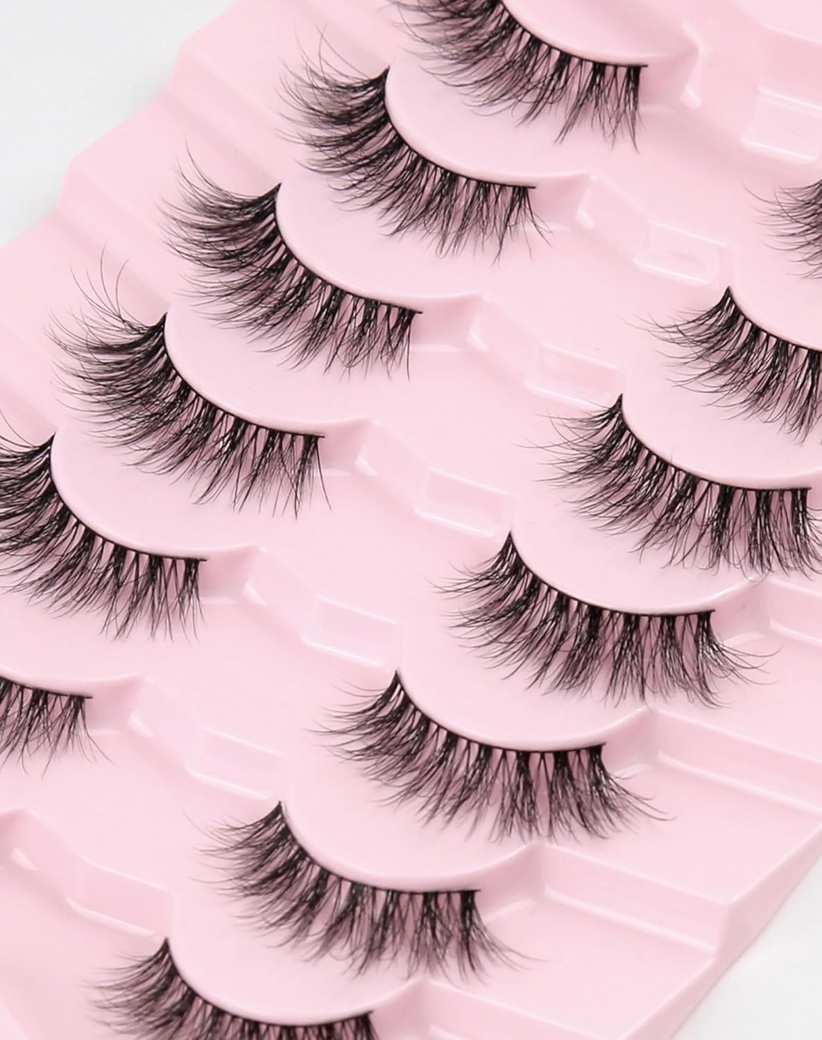 Wispy Lashes Natural Lashes Fake Lashes Natural Look False Eyelashes Natural Eyelashes Wispy Fake Eyelashes Cat Eye Lashes UP12