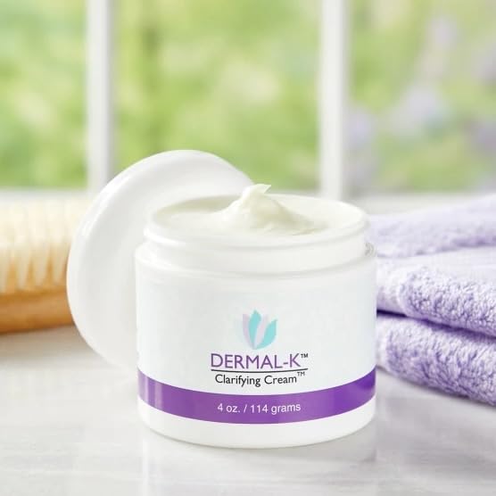 Vitamin K Cream 4 OZ | Hydrating Cream with Antioxidants & Botanicals |Reduce the Appearance of Discoloration, Fine Lines & Wrinkles | Paraben-Free