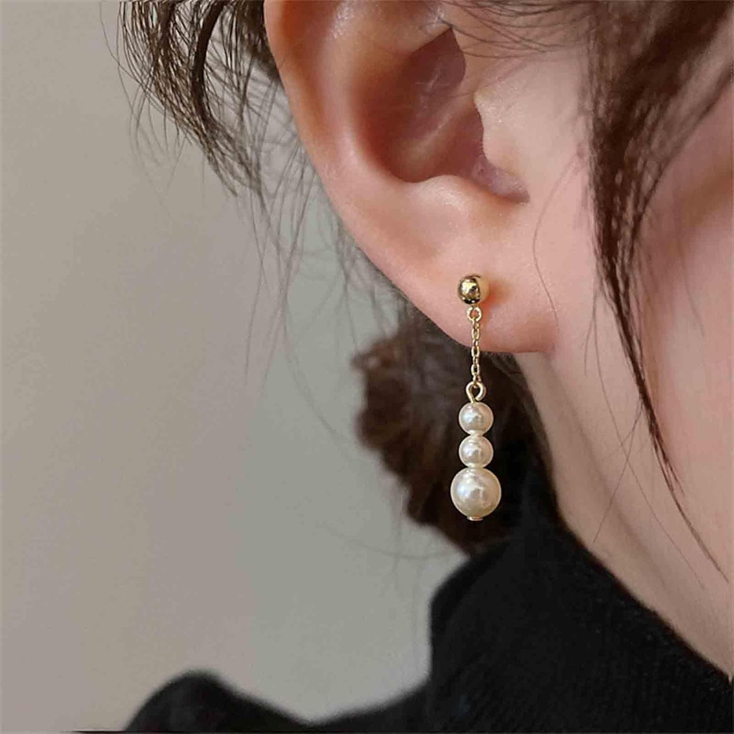 Vintage Pearl Drop Earrings Long Pearl Chain Earrings Gold Pearl Tassel Earrings Pearl Beaded Stud Earrings Jewelry for Women