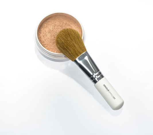 Serious Skincare BELLA ROSE PRO-MINERALS Loose Mineral Powder Makeup Foundation SPF 15 + Goat Hair Application Brush - Sheer to Full Coverage - Luminous Matte Finish - Men and Women - .50 oz   (Light)