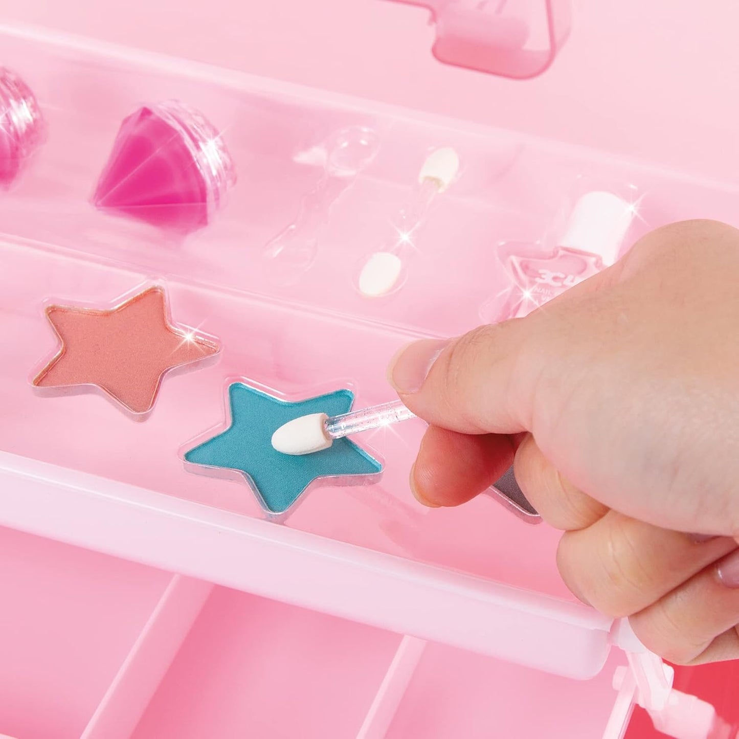 3C4G Pink and Gold Hard Case Makeup Storage Set - Kids Makeup Kit for Girls and Teens - Includes Storage Case, 5 Eyeshadows, 1 Blush, 2 Lip Glosses & 1 Nail Polish - Ages 8+ by Make It Real