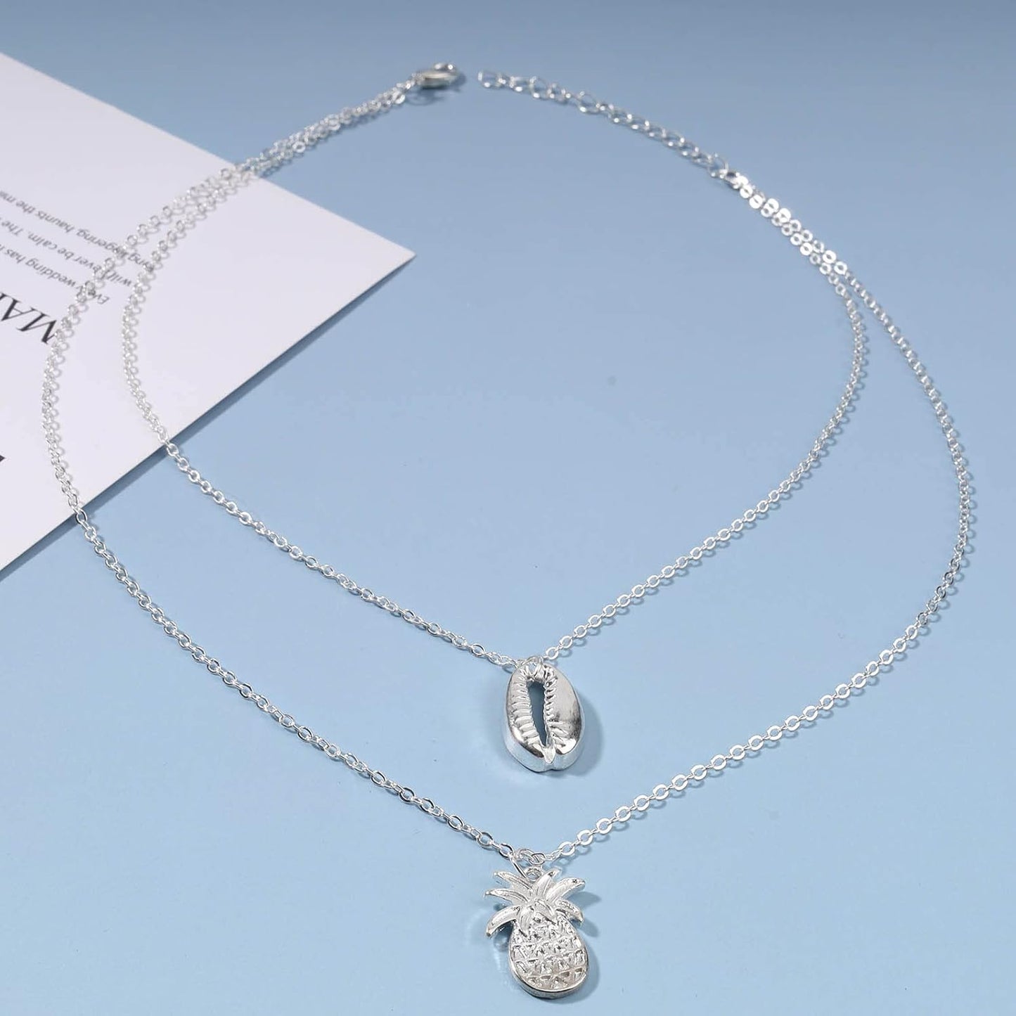Boho Layered Shell Pineapple Choker Necklace Silver Seashell Pendant Necklace Vintage Cowrie Shell Necklace Beach Charm Necklace Jewelry for Women Gifts