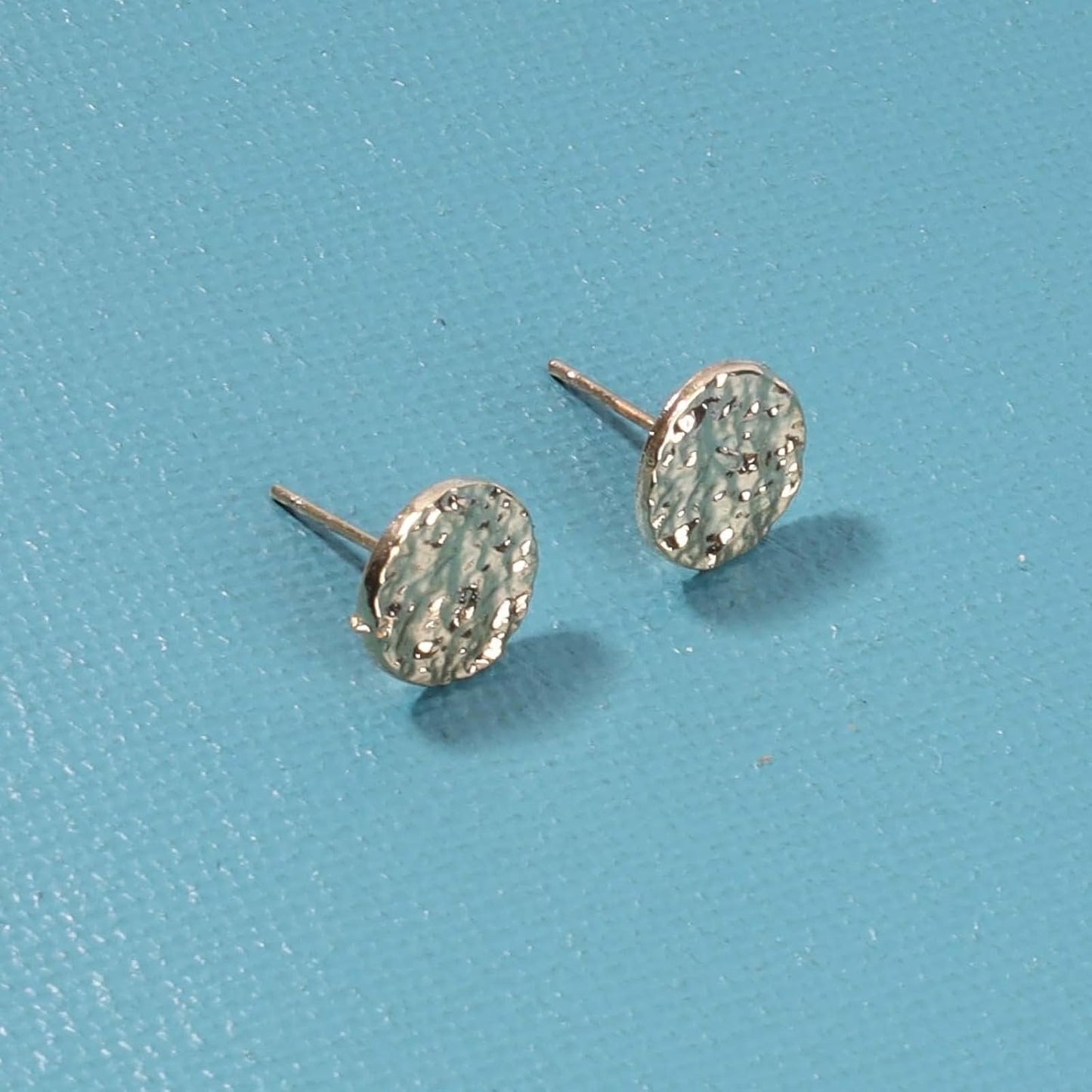 Boho Disc Coin Studs Earrings Gold Hammered Coin Earrings Tiny Circle Earrings Studs Minimalist Geometric Earrings for Women and Girls Gifts