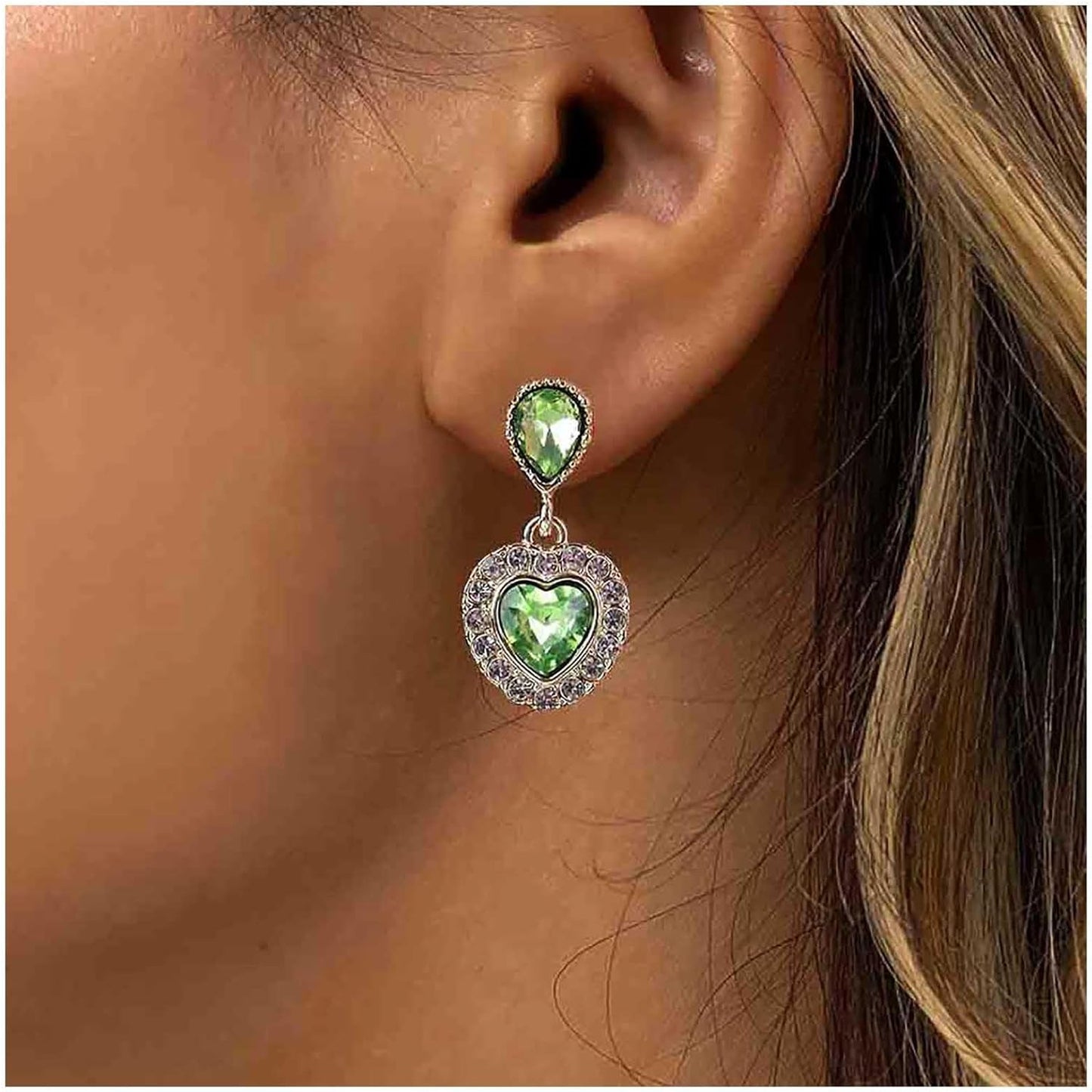 Vintage Emerald Heart Earrings Emerald Cz Teardrop Earrings Rhinestone Heart Drop Earrings Green Gemstone Stud Earrings Jewelry for Women(Green)
