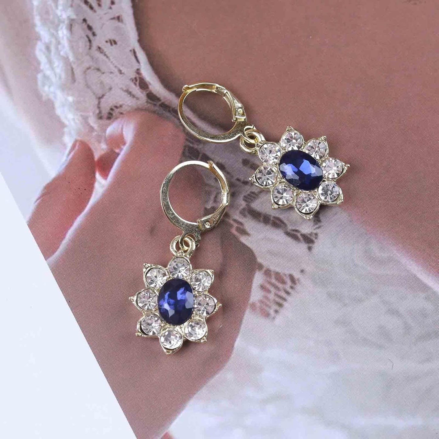 Vintage Crystal Flower Earrings Sapphire Drop Earrings Blue Oval Gem Earrings Gold Rhinestone Huggie Hoop Earrings Jewelry for Women