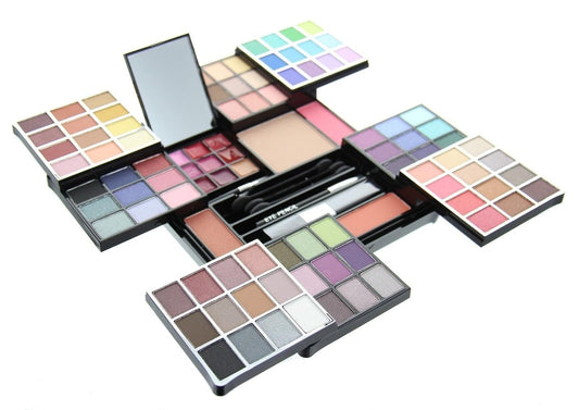 BR 2012 Complete Makeup Kit Runway Colors 252