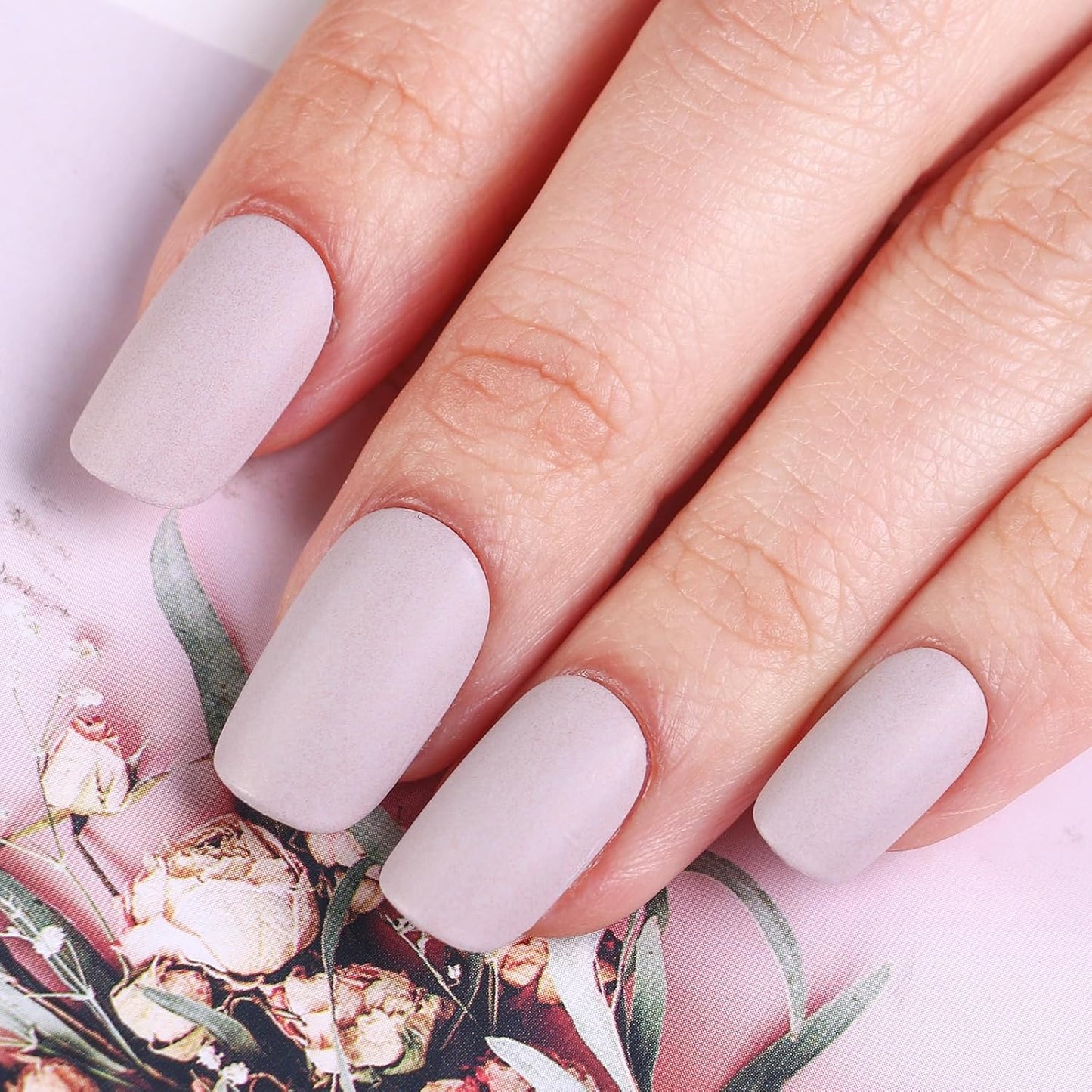 Matte Nail Polish Air Dry Nail Lacquer for Nail Art Varnish, Mist Effect Matte Finish Velvet Nail Polish, 0.35 fl oz (Light Gray-07, 10 ML)